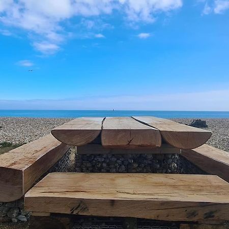 Wow I'M Living On The Beach. Luxury 4 Bed Sleeps 8 Пагъм Екстериор снимка