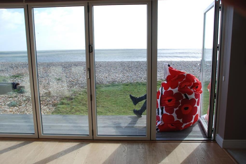 Wow I'M Living On The Beach. Luxury 4 Bed Sleeps 8 Пагъм Екстериор снимка